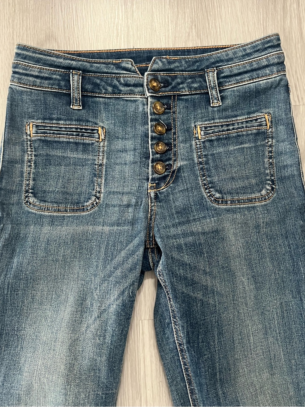 ANTHROPOLOGIE Pilcro High Rise Denim Button Fly Slim Straight Jeans Size 26 - Picture 4 of 12